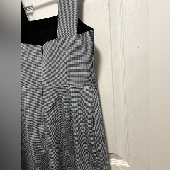 Club Monaco Jumpsuit - Picture 5 of 12